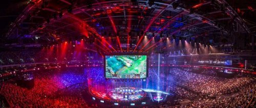 围绕赛道 围绕赛道